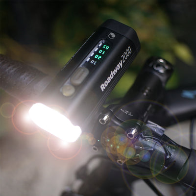 Luz de Bicicleta Foco Delantero Power Up 2000 Lúmenes Lhotse